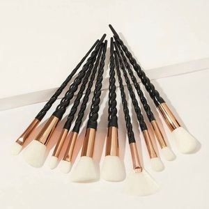Black unicorn make up brushes
